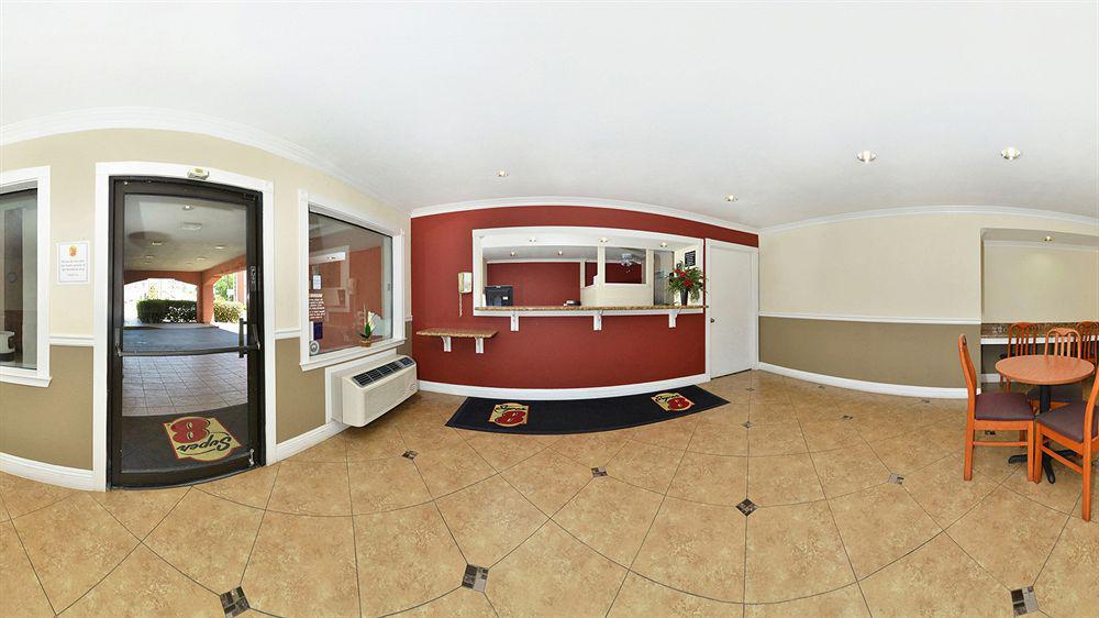 Super 8 By Wyndham Bakersfield/Central Exterior foto